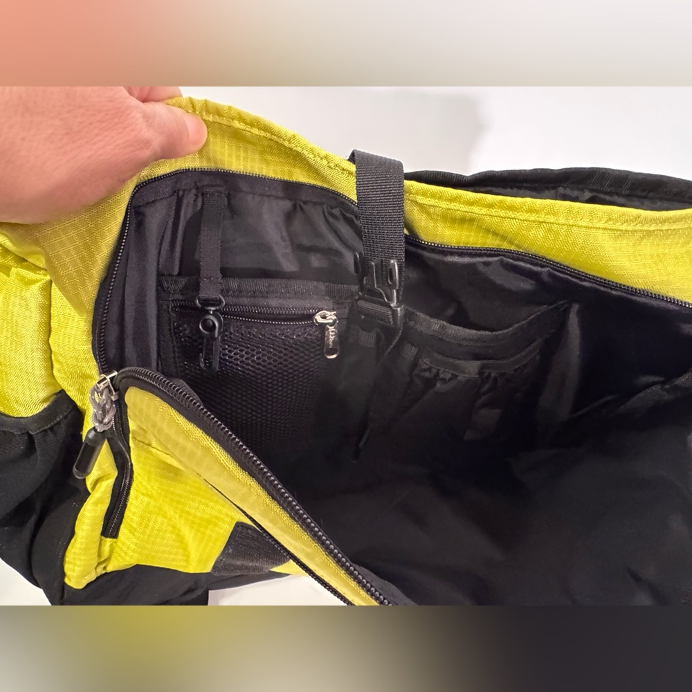 L.L. Bean Yellow and Gray Messenger School Bag - Picture 8 of 10